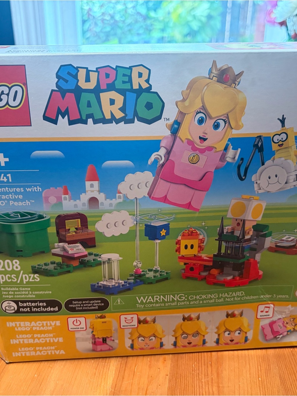 Lego Super Mario Princess Peach Pink Figure & Colorful Playset